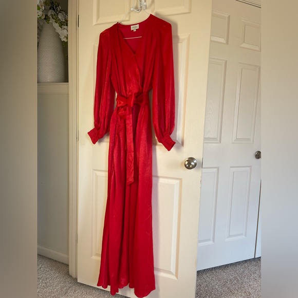 RedDress Boutique XS NEW maxi dress, wrap top slit on the skirt. Christmas Dress - Picture 9 of 9